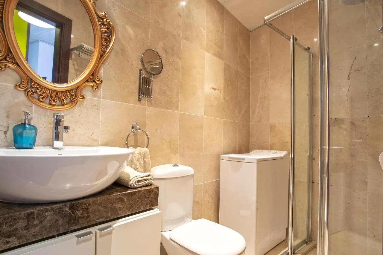 Apartamento Carreteria Pool Apartamentosmalagamanagement Espanha